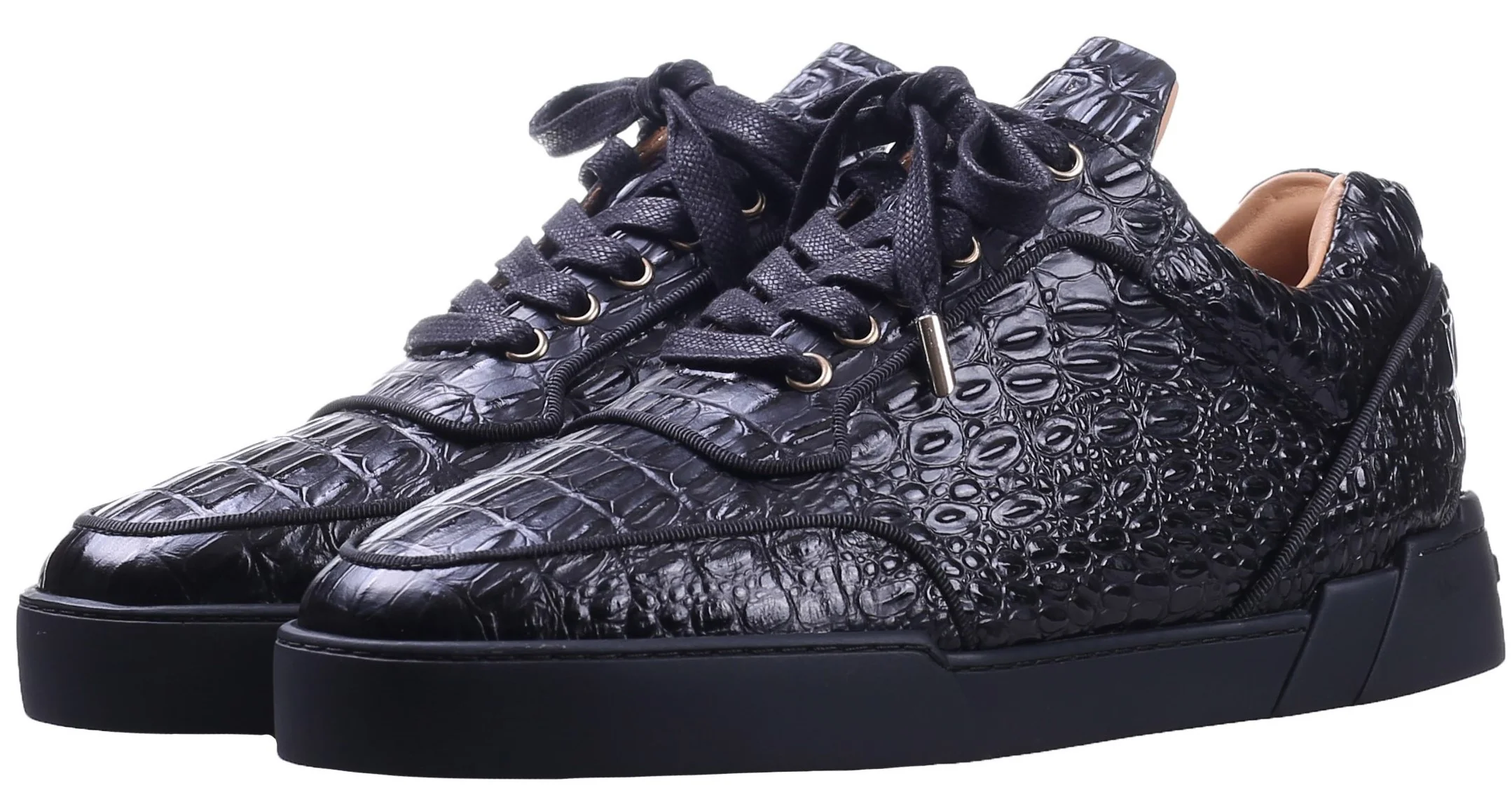 Low-Top ALL BLACK ALLIGATOR EFFECT